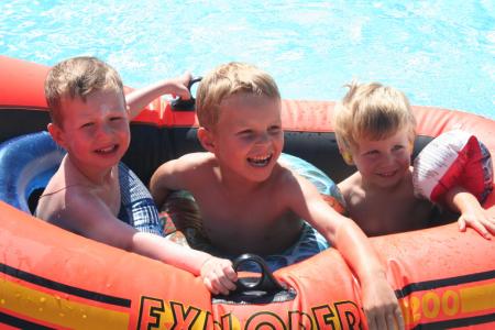 Martin (le copain d'Eliott),Eliott et Nathan