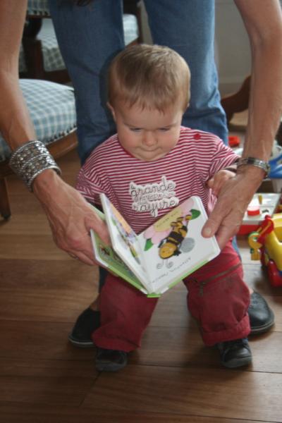 Debout sans les mains...