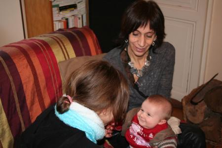 Gaspard sourit � Enora