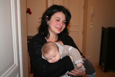 pendant ce temps l�, Gaspard roupille dans les bras de Virginie